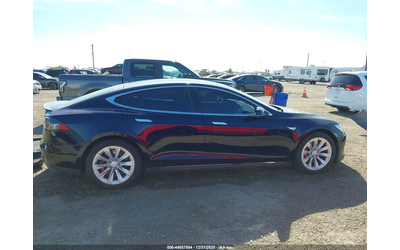 Tesla Model S ELECTRIC All Wheel Drive - автомобили, коли, обяви за нови и употребявани 11