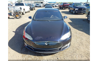 tesla-model-s-electric-all-wheel-drive - 5