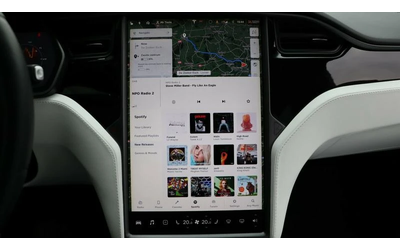 Tesla Model X 100D - автомобили, коли, обяви за нови и употребявани 10