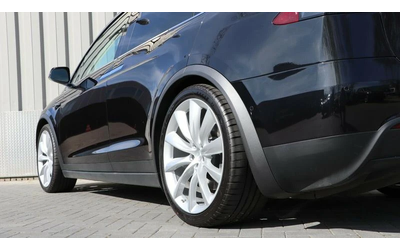 Tesla Model X 100D - автомобили, коли, обяви за нови и употребявани 9