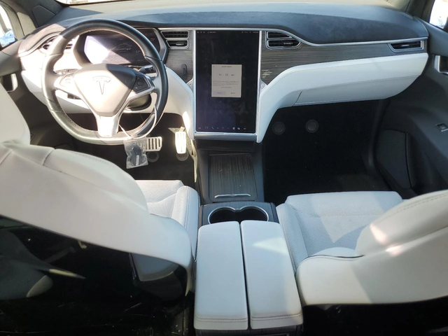 Tesla Model X AWD* PANO* ПОДГРЕВ* KEYLESS - автомобили, коли, обяви за нови и употребявани 7