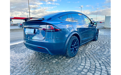 tesla-model-x - 3