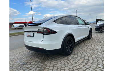 tesla-model-x - 5