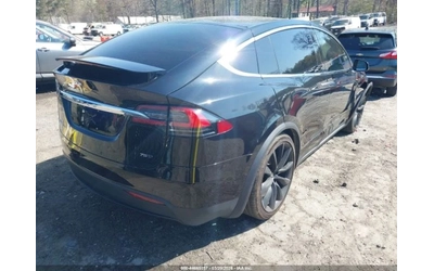 tesla-model-x - 5