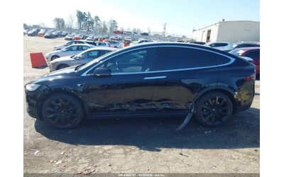 Tesla Model X 75D AWD - автомобили, коли, обяви за нови и употребявани 7