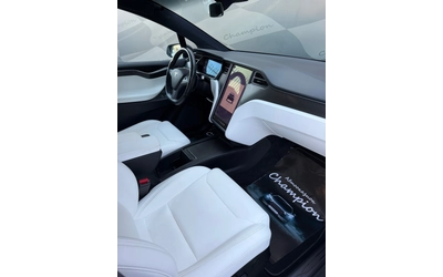 tesla-model-x - 3