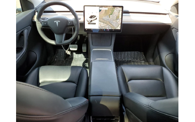 Tesla Model Y - автомобили, коли, обяви за нови и употребявани 7