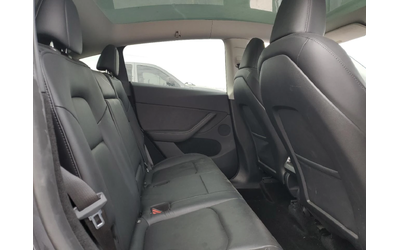 Tesla Model Y DUAL MOTOR LONG RANGE КРАЙНА ЦЕНА! - автомобили, коли, обяви за нови и употребявани 10