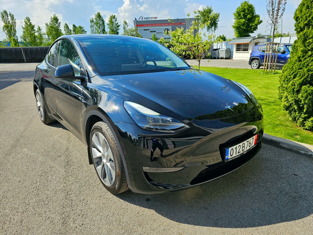 Tesla Model Y Long Range Dual Motor - автомобили, коли, обяви за нови и употребявани 1