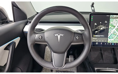 Tesla Model Y Long Range AWD* PANORAMA* - автомобили, коли, обяви за нови и употребявани 8