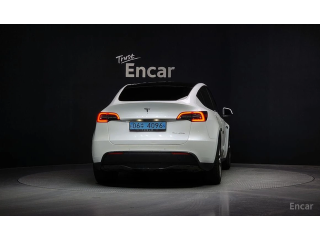 Tesla Model Y Long Range AWD* PANORAMA* - автомобили, коли, обяви за нови и употребявани 3