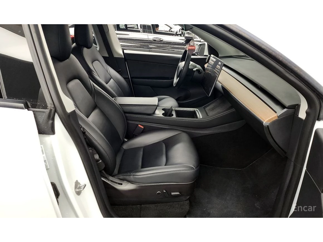 Tesla Model Y Long Range AWD* PANORAMA* - автомобили, коли, обяви за нови и употребявани 6