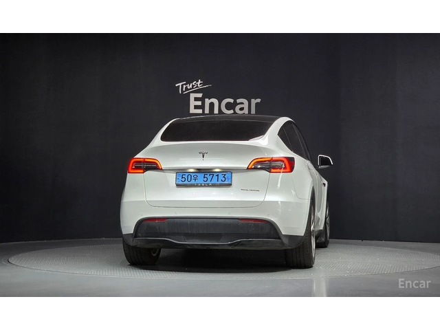 Tesla Model Y Long Range AWD* PANORAMA* - автомобили, коли, обяви за нови и употребявани 3