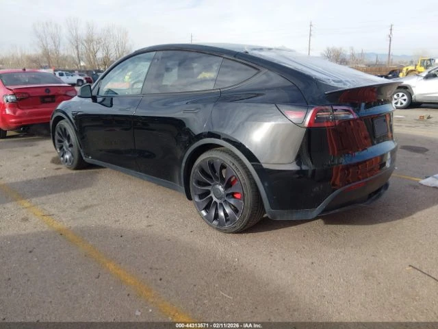 Tesla Model Y * PERFORMANCE* DUAL MOTOR* AWD* - автомобили, коли, обяви за нови и употребявани 2