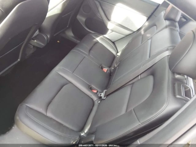 Tesla Model Y * PERFORMANCE* DUAL MOTOR* AWD* - автомобили, коли, обяви за нови и употребявани 7