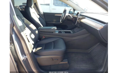 Tesla Model Y PERFORMANCE* DUAL MOTOR* ГРАДУШКА - автомобили, коли, обяви за нови и употребявани 10