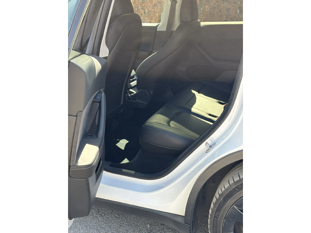 Tesla Model Y Long Range AWD Платен Full Self-Driving пакет - автомобили, коли, обяви за нови и употребявани 7