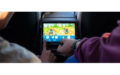 Tesla Model Y Premium Maximum Range AWD - БЪРЗА ДОСТАВКА - автомобили, коли, обяви за нови и употребявани 10