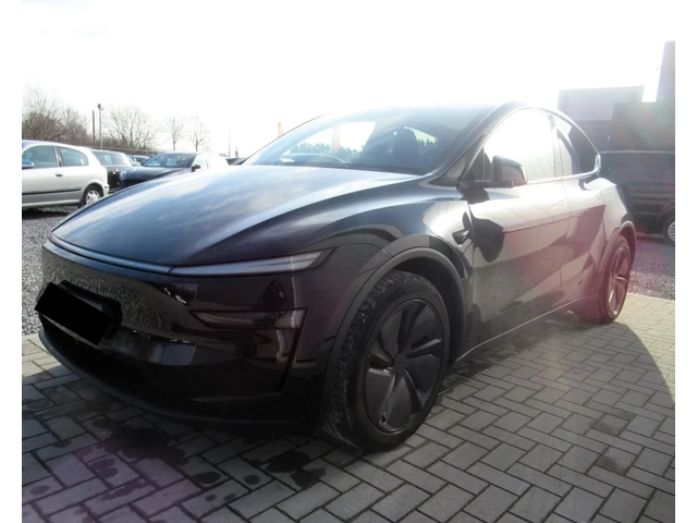 Tesla Model Y 83.1 kWh Long Range Dual Motor AWD - автомобили, коли, обяви за нови и употребявани 0