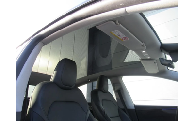 Tesla Model Y 83.1 kWh Long Range Dual Motor AWD - автомобили, коли, обяви за нови и употребявани 7