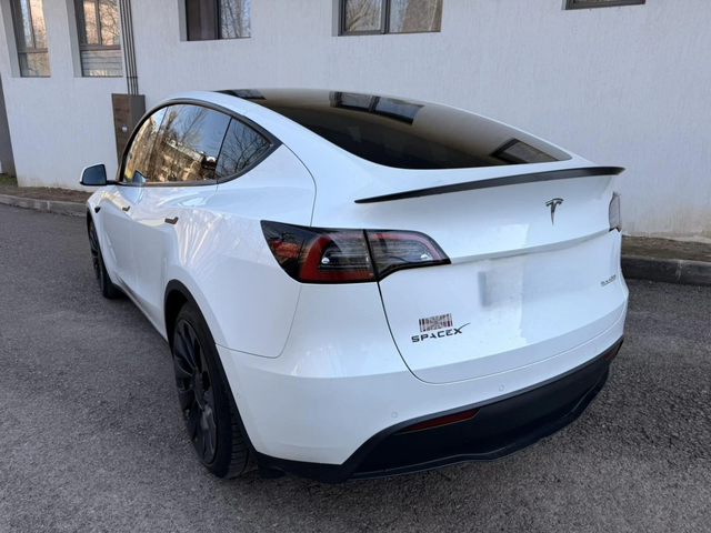 Tesla Model Y PERFORMANCE / DUAL MOTOR - автомобили, коли, обяви за нови и употребявани 4