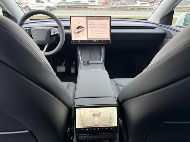 Tesla Model Y Juniper-2025\Standart, long-range 4x4 или Launch - автомобили, коли, обяви за нови и употребявани 16