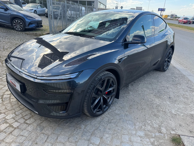 Tesla Model Y PERFOMANCE - 2026 - автомобили, коли, обяви за нови и употребявани 15