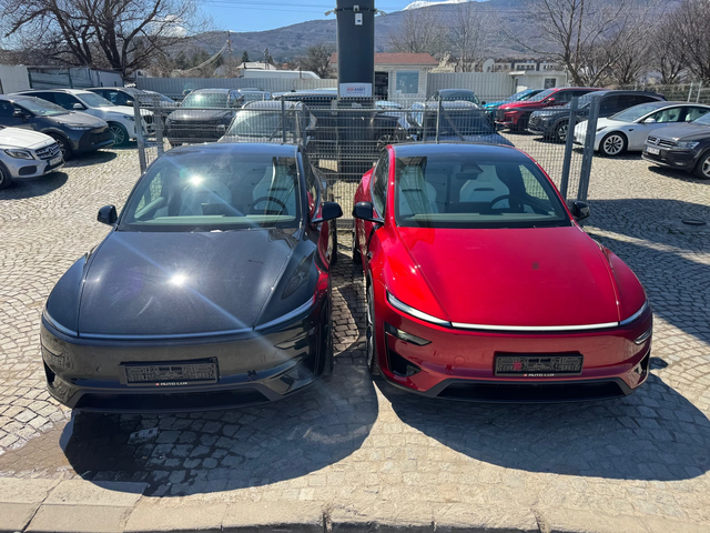 Tesla Model Y PERFOMANCE - 2026 - автомобили, коли, обяви за нови и употребявани 9