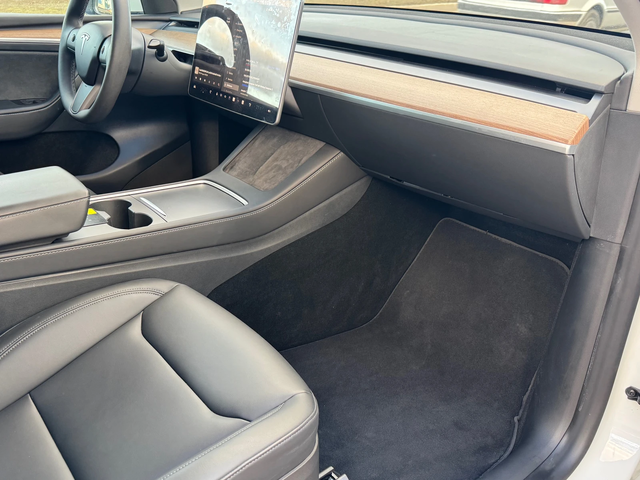 Tesla Model Y PERFORMANCE  DUAL MOTOR  4X4 - автомобили, коли, обяви за нови и употребявани 10