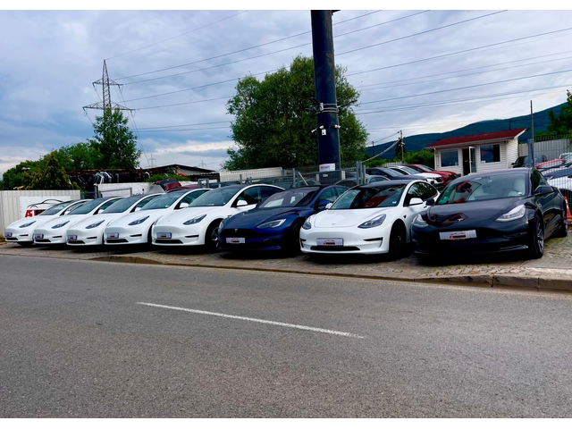Tesla Model Y 5км/Rear-wheel drive, long range или Performancе - автомобили, коли, обяви за нови и употребявани 3
