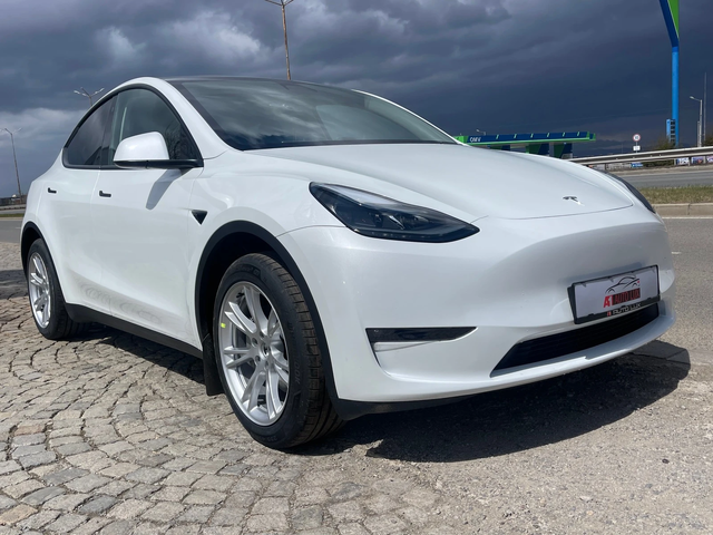 Tesla Model Y 5км/Rear-wheel drive, long range или Performancе - автомобили, коли, обяви за нови и употребявани 5