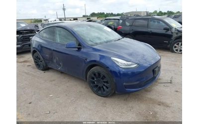 tesla-model-y - 0