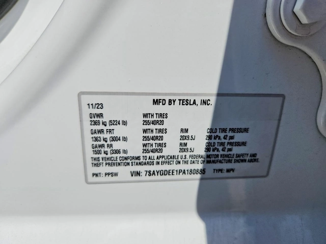 Tesla Model Y Long Range AWD - автомобили, коли, обяви за нови и употребявани 11