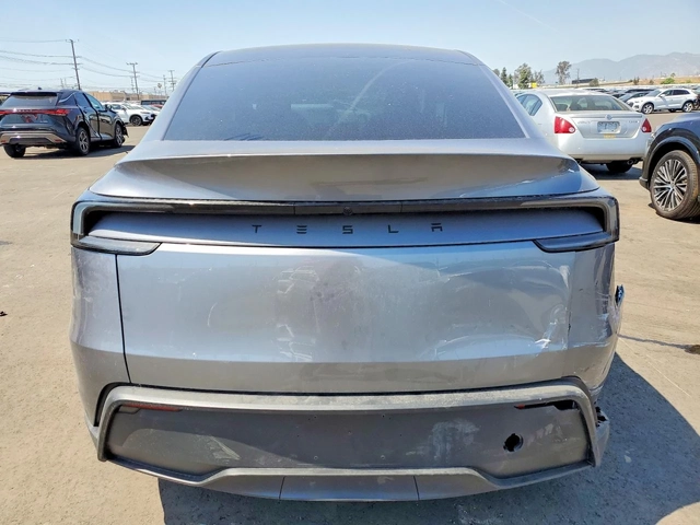 Tesla Model Y JUNIPER LONG RANGE RWD - автомобили, коли, обяви за нови и употребявани 5