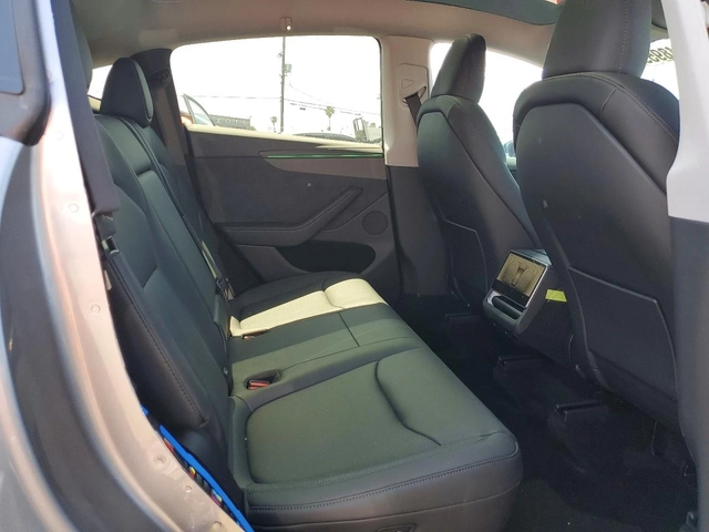 Tesla Model Y JUNIPER LONG RANGE RWD - автомобили, коли, обяви за нови и употребявани 9