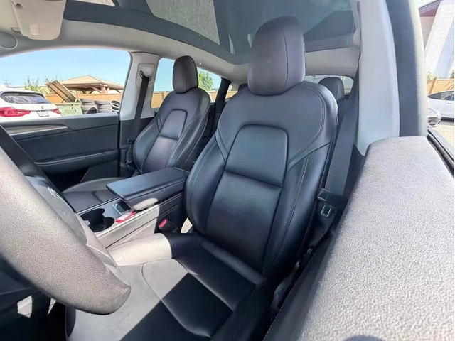 Tesla Model Y 2022 Tesla Model Y Long Range AWD - автомобили, коли, обяви за нови и употребявани 10
