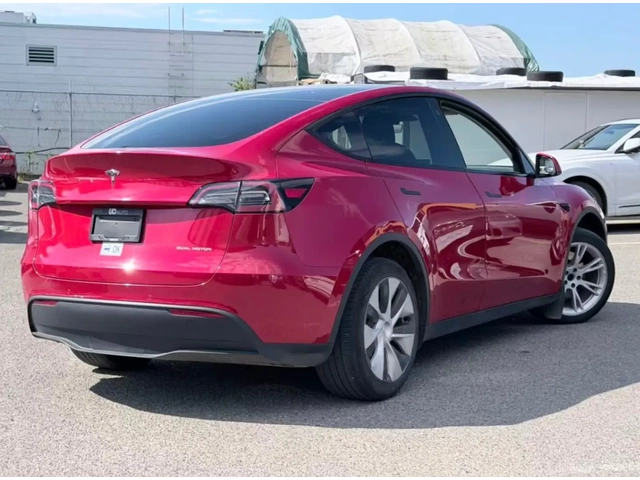 Tesla Model Y 2022 Tesla Model Y Long Range AWD - автомобили, коли, обяви за нови и употребявани 3