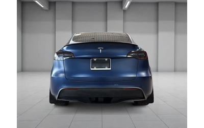 tesla-model-y - 3