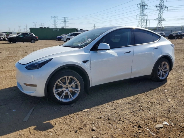 Tesla Model Y LONG RANGE /AWD - автомобили, коли, обяви за нови и употребявани 0