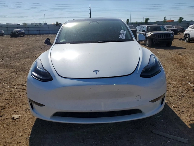Tesla Model Y LONG RANGE /AWD - автомобили, коли, обяви за нови и употребявани 4