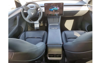 Tesla Model Y LONG RANGE /AWD - автомобили, коли, обяви за нови и употребявани 7