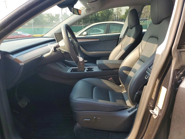Tesla Model Y LONG RANGE* DUAL MOTOR* КОЖА* ПОДГРЕВ* ПАНО* - автомобили, коли, обяви за нови и употребявани 6