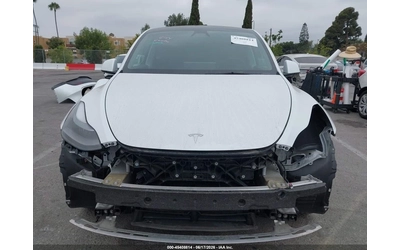 Tesla Model Y * LONG RANGE* DUAL MOTOR ALL-WHE* KEYLESS* Camera* - автомобили, коли, обяви за нови и употребявани 11