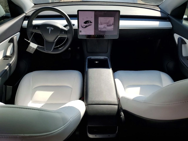 Tesla Model Y Long Range Dual Motor AWD - автомобили, коли, обяви за нови и употребявани 7