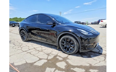 tesla-model-y - 3