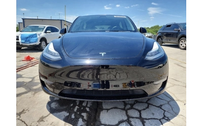 tesla-model-y - 4