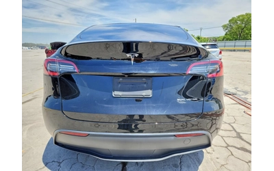 tesla-model-y - 5