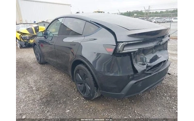 tesla-model-y - 2