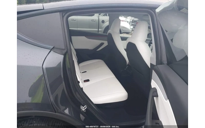 Tesla Model Y PREMIUM REAR-WHEEL DRIVE - автомобили, коли, обяви за нови и употребявани 7