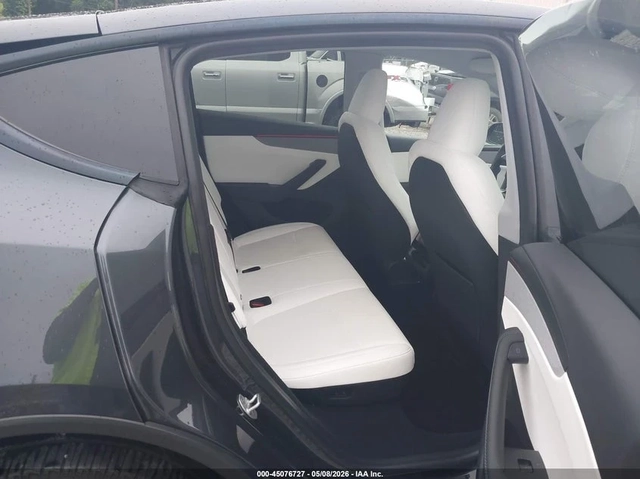 Tesla Model Y PREMIUM REAR-WHEEL DRIVE - автомобили, коли, обяви за нови и употребявани 7